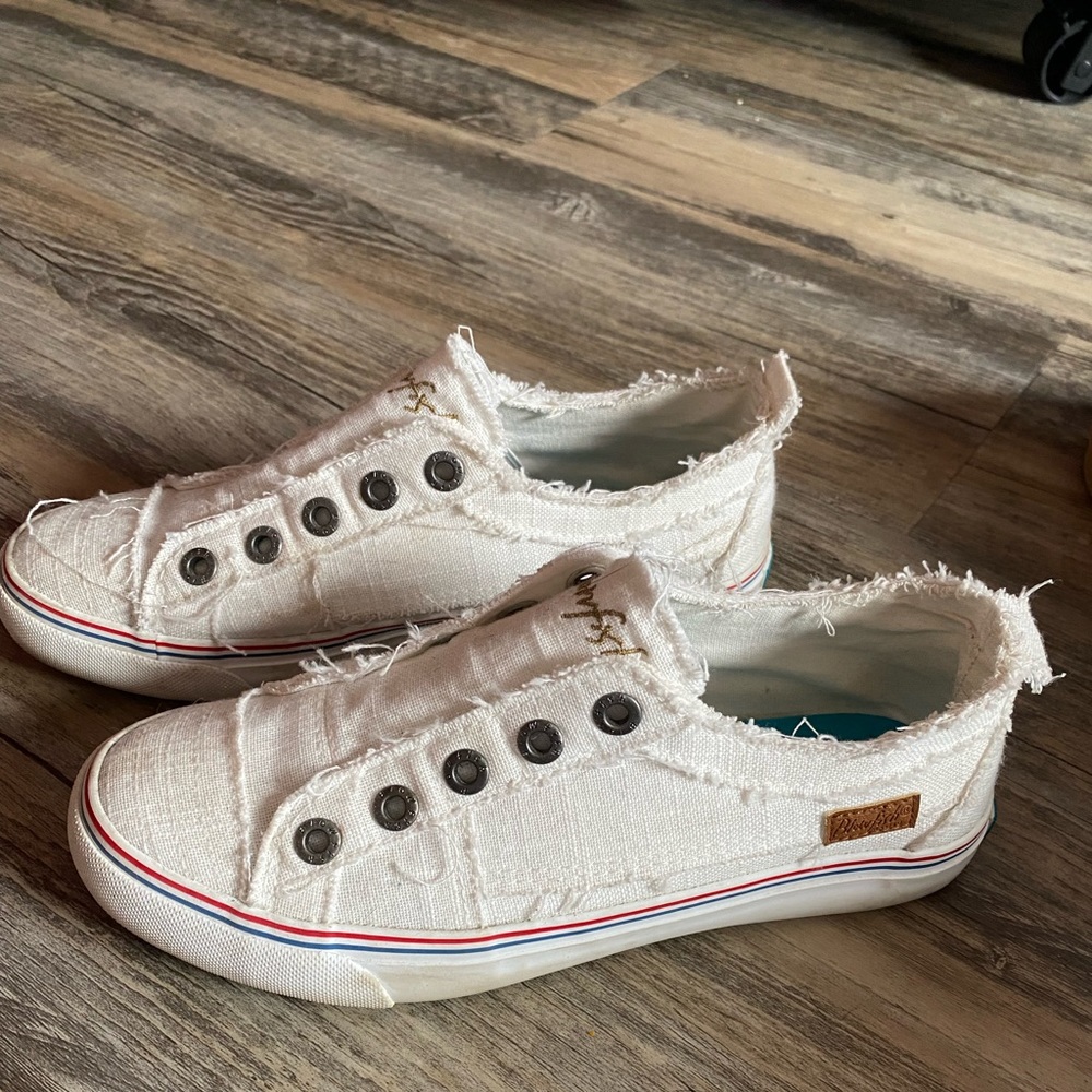 Blowfish Slip on shoes